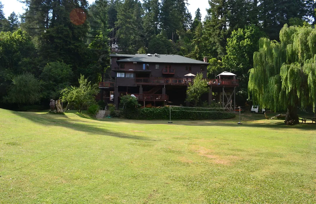 Guerneville Lodge-1